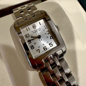 Victorinox Swiss Army Women’s Watch